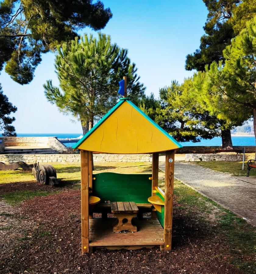 Mirta Deluxe Superior 5 Star Apartment, Your Piece Of Heaven By The Sea & Park, With Sea & Park View Novigrad  Zewnętrze zdjęcie